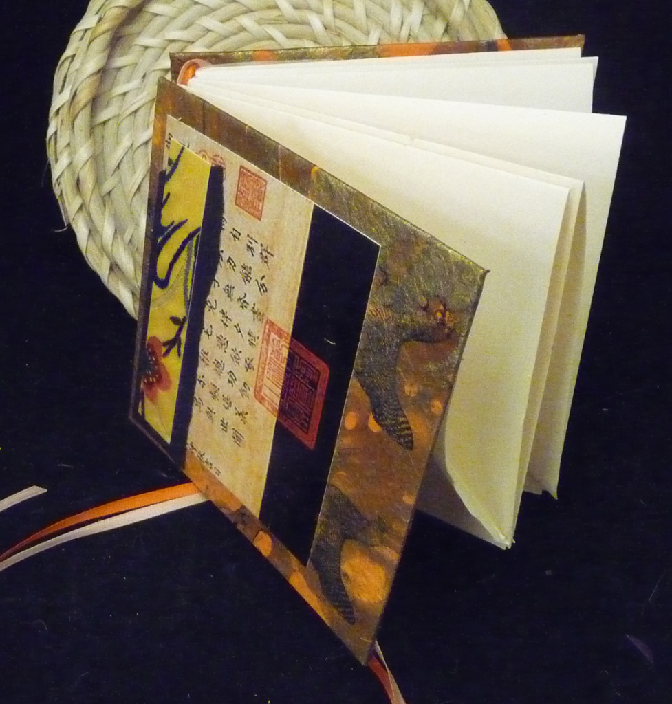 Lotus Book with pop-out pages